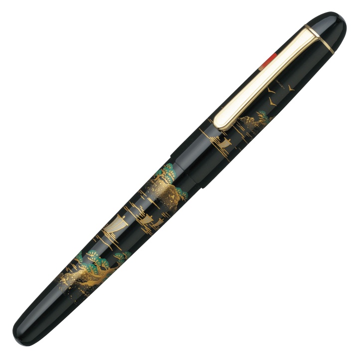 Fyldepen 'Kaga' Hira Maki-e Sansui i gruppen Penne / Fine Writing / Fyldepenne hos Pen Store (109854_r)