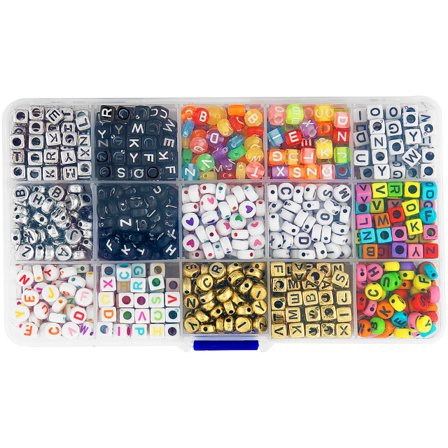 Bogstavperler i opbevaringsboks