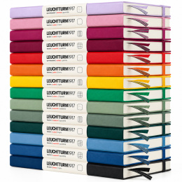 Notebook A5 Medium Dotted i gruppen Papir & Blokke / Skriv og noter / Notesbøger hos Pen Store (100573_r)