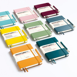 Notebook A5 Medium Linjeret i gruppen Papir & Blok / Skriv og noter / Notesbøger hos Pen Store (100591_r)