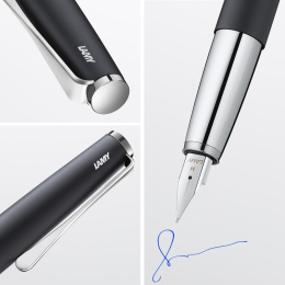 Studio Black Fyldepen i gruppen Penne / Fine Writing / Fyldepenne hos Pen Store (101925_r)