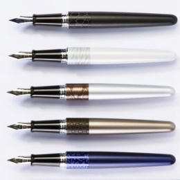 MR Animal Fountain Pen White Tiger i gruppen Penne / Fine Writing / Fyldepenne hos Pen Store (109505)