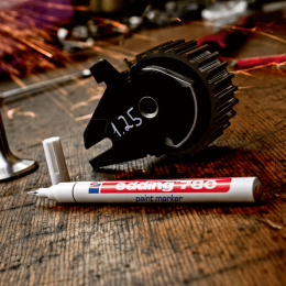 780 Paint Marker 0.8 mm i gruppen Penne / Mærkning og kontor / Markeringspenne hos Pen Store (110314_r)