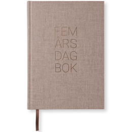 5-årsdagbog A5 Brown Oak i gruppen Papir & Blok / Skriv og noter / Dagbøger hos Pen Store (130820)