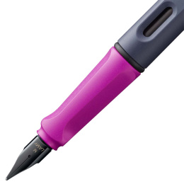Safari Fyldepen Pink Cliff i gruppen Penne / Fine Writing / Fyldepenne hos Pen Store (131053_r)