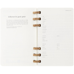 Spiral Planner 12M Soft Cover Large Black  i gruppen Papir & Blok / Kalendere / 12 mdr kalendere hos Pen Store (132587)