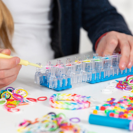 Loom bands XXL-sæt + opbevaringsboks i gruppen Kids / Sjovt og lærerigt / Smykker og perler / DIY-sæt hos Pen Store (134890)