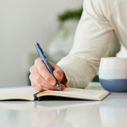 IM Rituals Blue/Chrome Fyldepen i gruppen Penne / Fine Writing / Fyldepenne hos Pen Store (135479_r)