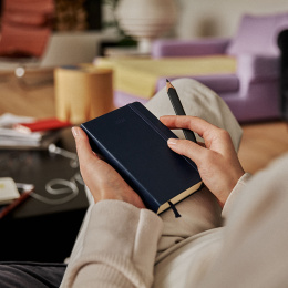 Kalender 18M WeekNote Hard Cover Pocket Black i gruppen Papir & Blok / Kalendere / 18 mdr kalendere hos Pen Store (135590)