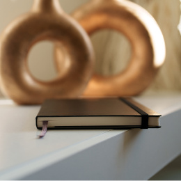 Kalender 18M Weekly Hard Cover Horisontell Large Black i gruppen Papir & Blok / Kalendere / 18 mdr kalendere hos Pen Store (135594)