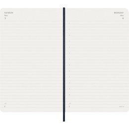 Kalender 12M Daily 2026 Softcover Large Sapphire Blue i gruppen Papir & Blok / Kalendere / 12 mdr kalendere hos Pen Store (136087)