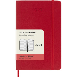 Kalender 12M Daily 2026 Softcover Pocket Red i gruppen Papir & Blok / Kalendere / 12 mdr kalendere hos Pen Store (136094)