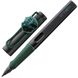 Safari Fyldepen Slytherin i gruppen Penne / Fine Writing / Fyldepenne hos Pen Store (136192_r)