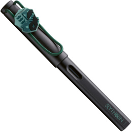 Safari Fyldepen Slytherin i gruppen Penne / Fine Writing / Fyldepenne hos Pen Store (136192_r)