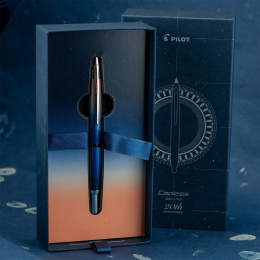 Capless Decimo Fyldepen 20th Anniversary i gruppen Penne / Fine Writing / Fyldepenne hos Pen Store (136601_r)