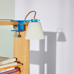 Lure Klem-lampe Metallic Blue i gruppen Hobby & Kreativitet / Hobbytilbehør / Belysning hos Pen Store (136669)
