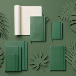 Classic Hard Cover Notebook XL Myrtle Green i gruppen Papir & Blokke / Skriv og noter / Notesbøger hos Pen Store (136841_r)