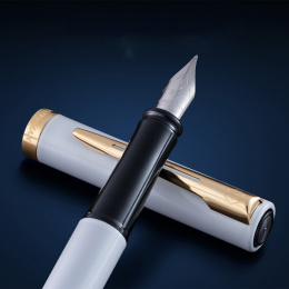 Impression White/Gold Fyldepen i gruppen Penne / Fine Writing / Fyldepenne hos Pen Store (137398_r)