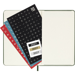 Kalender 12M Weekly Notebook 2027 Hardcover Pocket Myrtle Green  i gruppen Papir & Blokke / Kalendere / 12 mdr kalendere hos Pen Store (137460)