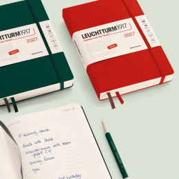 Kalender Daily Planner 2027 A5 Sage i gruppen Papir & Blokke / Kalendere / 12 mdr kalendere hos Pen Store (137530)