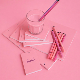 Block Pink No.18 A4 Linjeret i gruppen Papir & Blokke / Skriv og noter / Skriveblokke og hæfter hos Pen Store (138103)