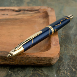 Capless Fyldepen Limited Edition 2026 Golden Journey i gruppen Penne / Fine Writing / Fyldepenne hos Pen Store (138176_r)