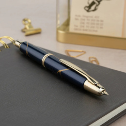 Capless Fyldepen Limited Edition 2026 Golden Journey i gruppen Penne / Fine Writing / Fyldepenne hos Pen Store (138176_r)