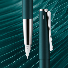 Studio Petrol Fountain pen i gruppen Penne / Fine Writing / Fyldepenne hos Pen Store (138244_r)