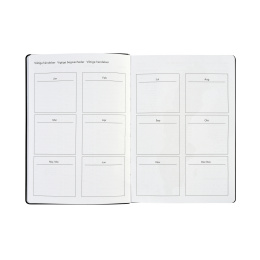 Kalender Björn 2027 A5 Weekly Horisontell Enggrøn i gruppen Papir & Blokke / Kalendere / 12 mdr kalendere hos Pen Store (138291)