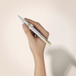 Meridian Chrome/Gold Kuglepen i gruppen Penne / Fine Writing / Kuglepenne hos Pen Store (138306)